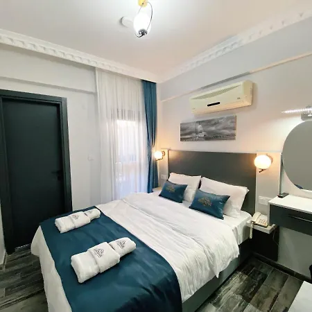 Hotel Nefis 2*