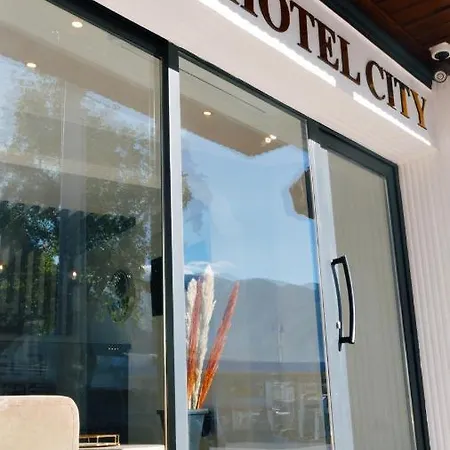 Nefis 3* フェティエ