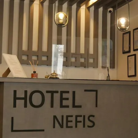 Nefis 3* فتحية