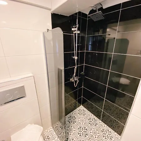 Nefis Hotel 3*